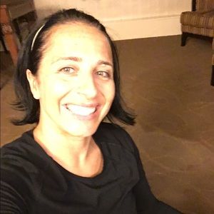 Meet your Posher, Effie